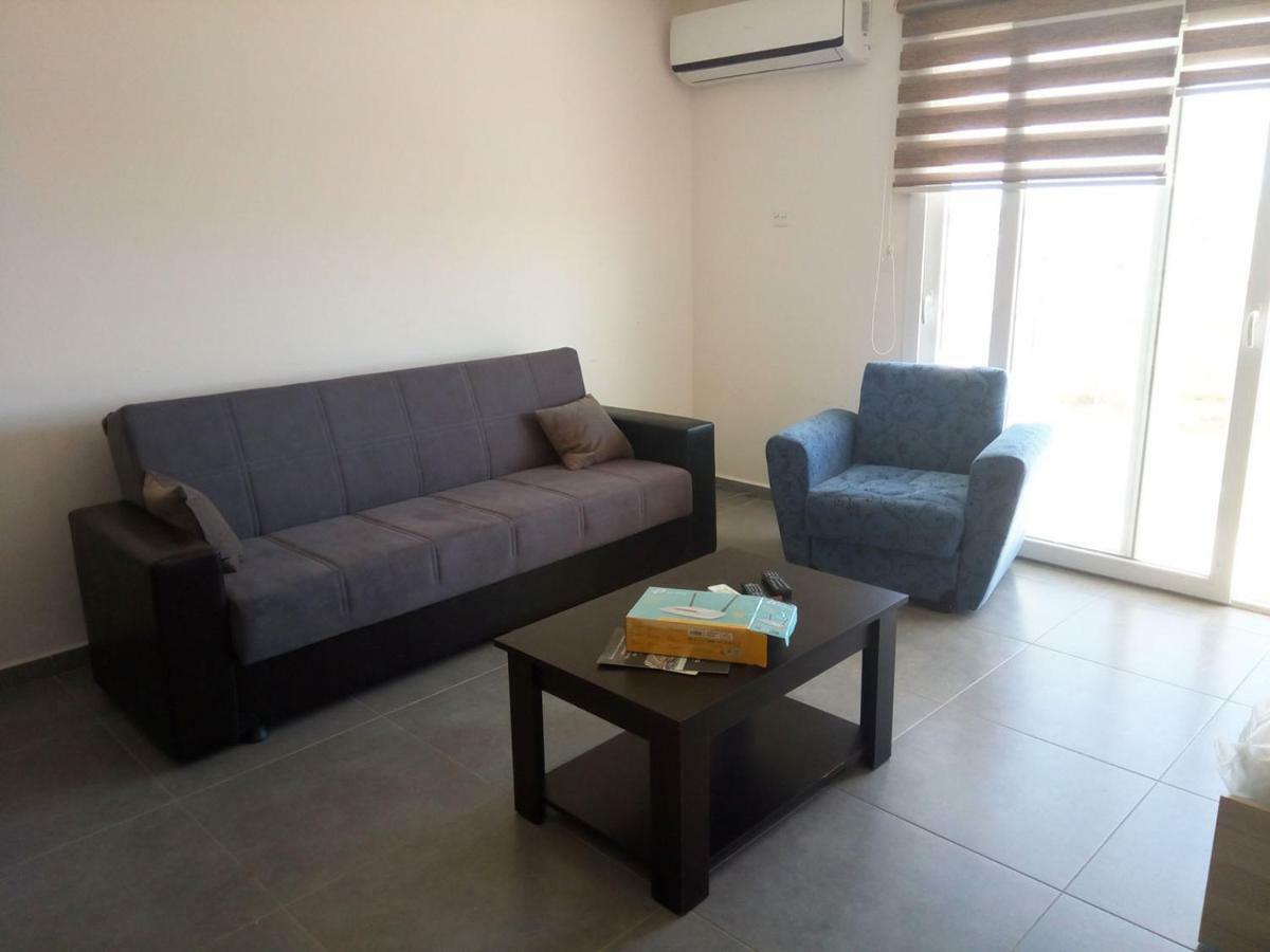 Long Beach Holiday Apartments Trikomo 외부 사진