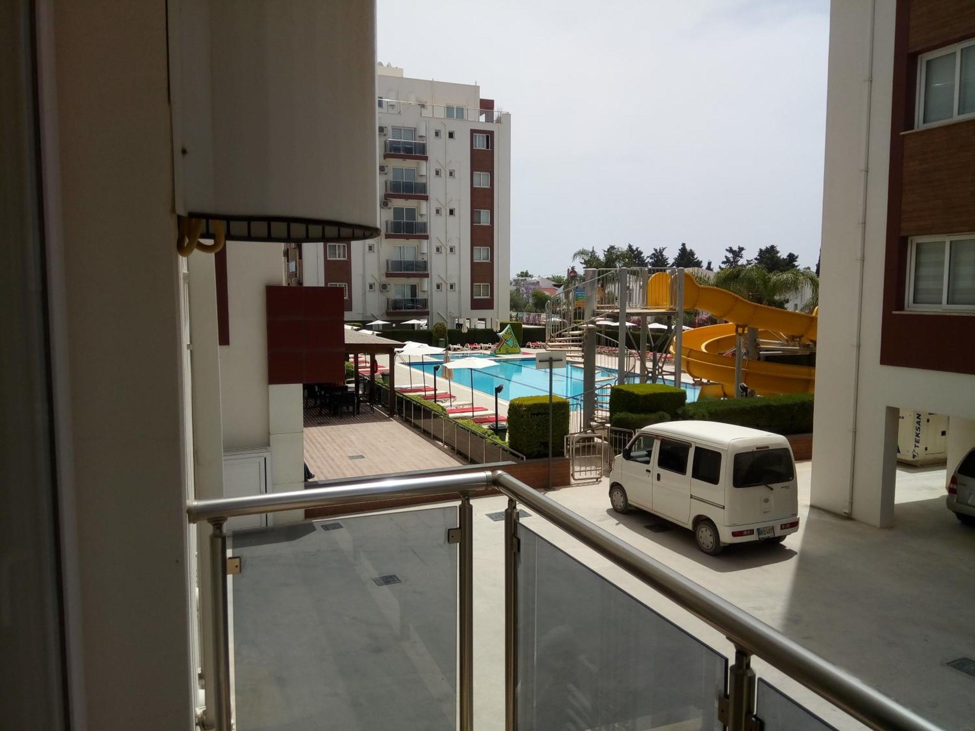 Long Beach Holiday Apartments Trikomo 외부 사진